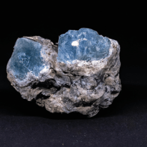 descubre-los-secretos-del-lapislazuli-beneficios-usos-y-curiosidades